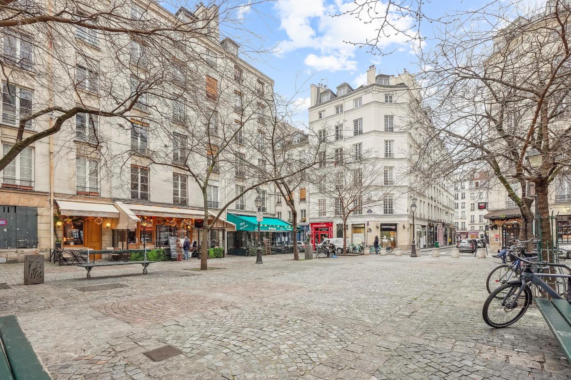 Place Des Vosges & Le Marais - Cityapartmentstay Paris Bagian luar foto