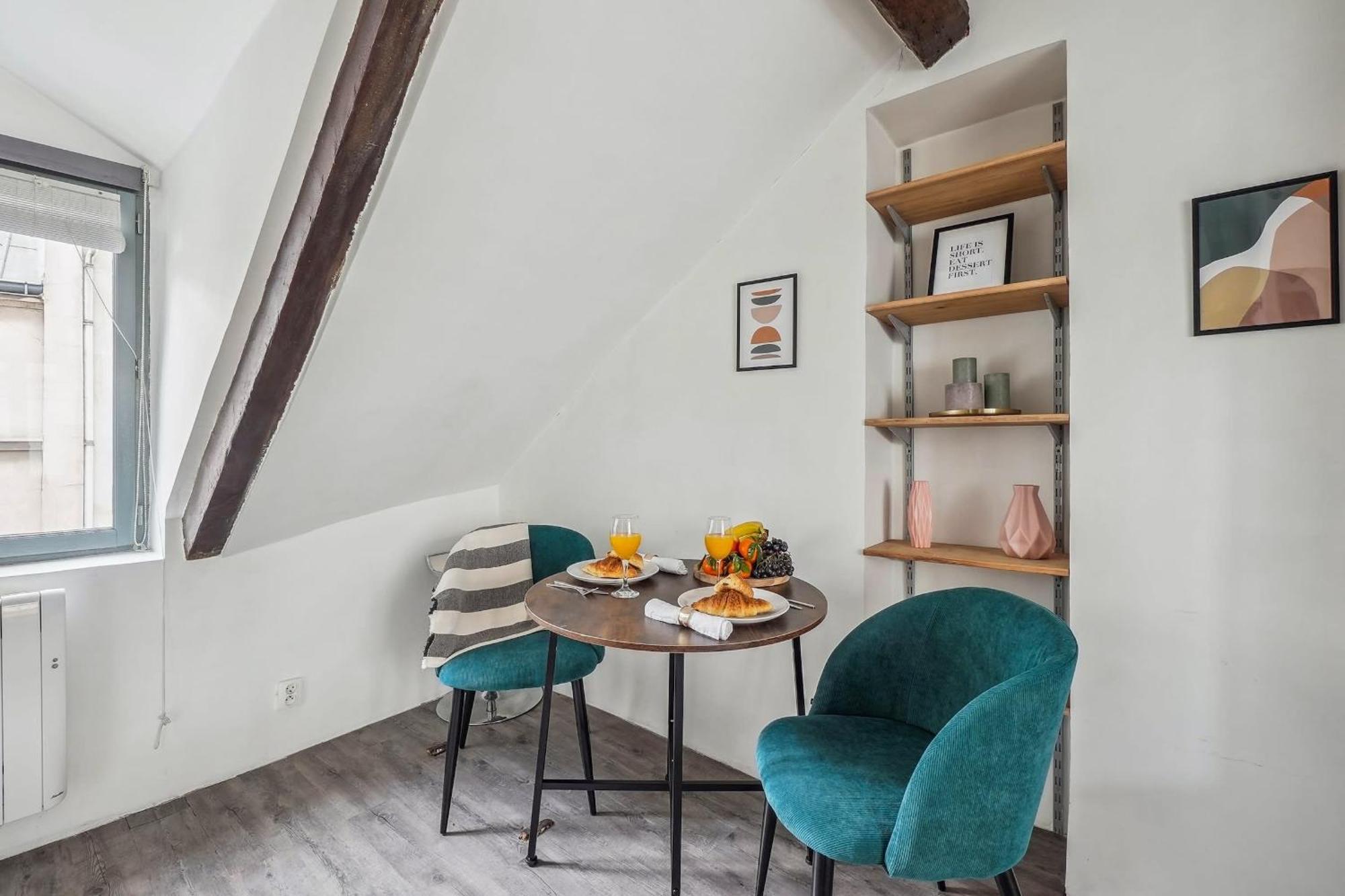 Place Des Vosges & Le Marais - Cityapartmentstay Paris Bagian luar foto